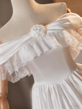 Retro Wedding Dress Off Shoulder Lace Pleated Wedding Dress HZ0319