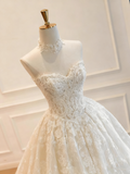 Newest Wedding Dress Sweetheart Pleated Wedding Dress HZ0319