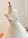 New Design Wedding Dress V-neck Tulle Pleated Wedding Dress HZ0319