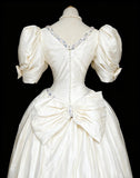 Retro Wedding Dress V-neck Wedding Dress HZ0319