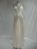 Elegant V Neck A-Line Satin Vintage Long Prom Dress Formal Evening Gown HZ0319