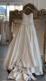 Elegant White Strapless A-Line Satin Appliques Wedding Dress Bridal Dress, HZ0319